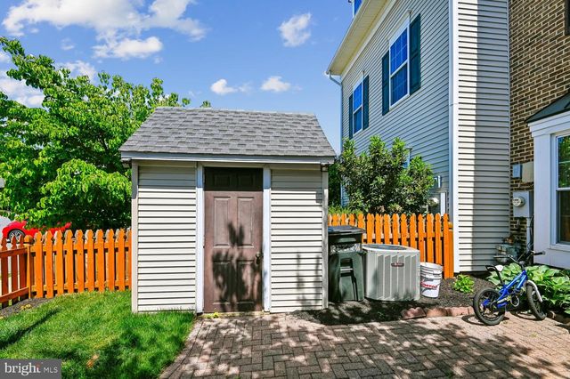 8733 ORCHARD GREEN CT, Odenton, MD 21113