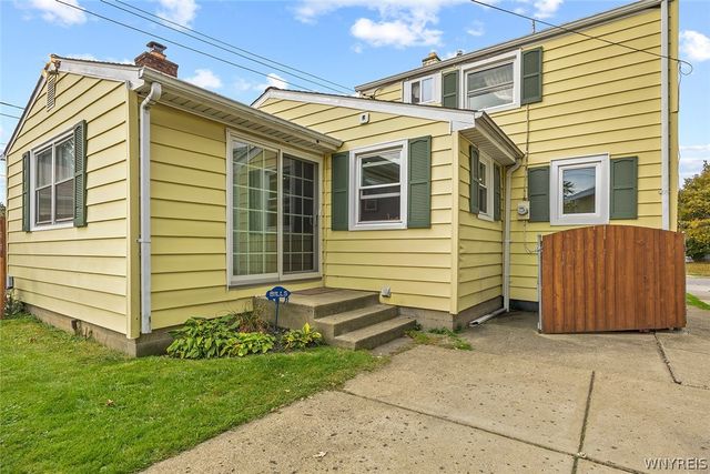 141 North Ellwood Avenue, Tonawanda, NY 14223