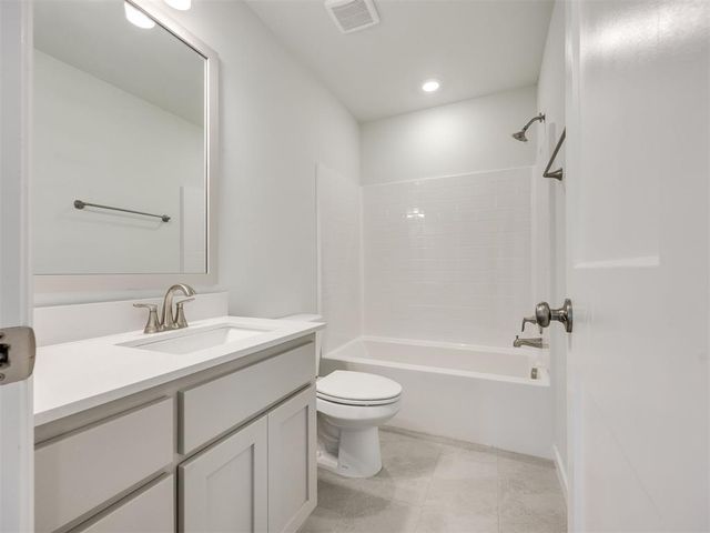 1101 SW 139th Terrace, Oklahoma City, OK 73170