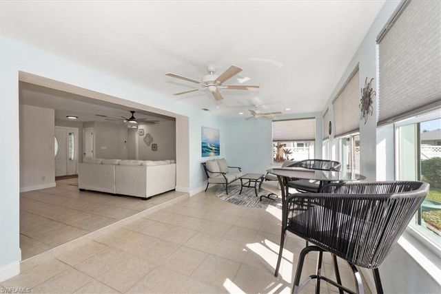 1030 SE 43rd TER, Cape Coral, FL 33904