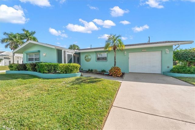1030 SE 43rd TER, Cape Coral, FL 33904