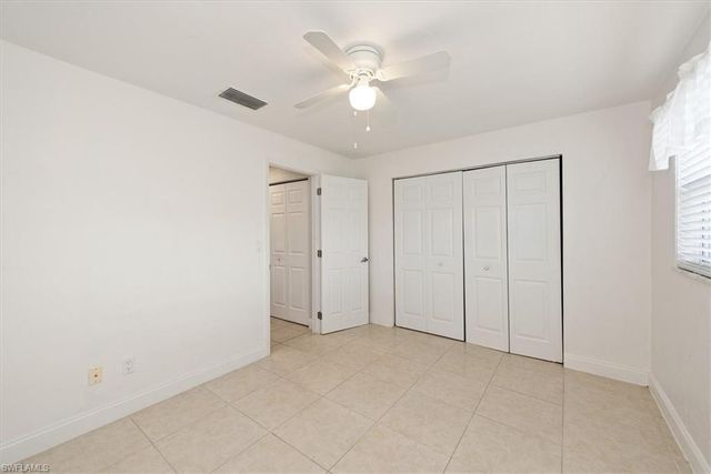 1030 SE 43rd TER, Cape Coral, FL 33904