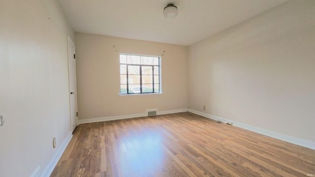 402 S Lincoln Park Drive, Evansville, IN 47714
