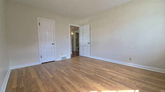 402 S Lincoln Park Drive, Evansville, IN 47714