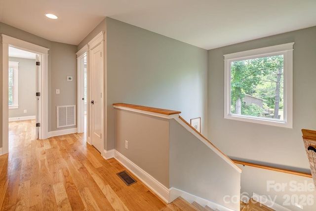 18 Wildwood Park Drive, Weaverville, NC 28787