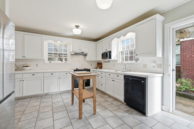 229 E B Avenue, North Little Rock, AR 72116