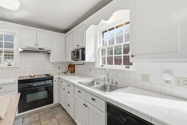 229 E B Avenue, North Little Rock, AR 72116