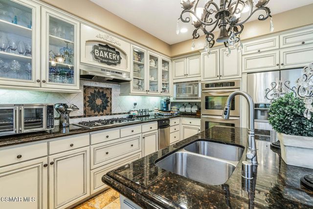 645 Corte Estrella, Camarillo, CA 93010