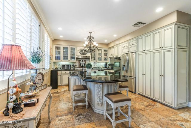 645 Corte Estrella, Camarillo, CA 93010