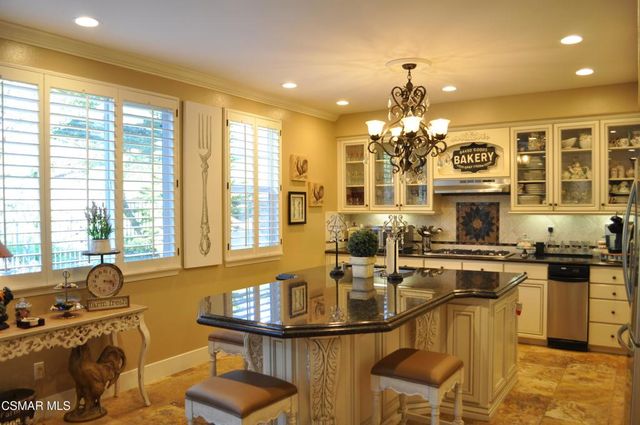 645 Corte Estrella, Camarillo, CA 93010