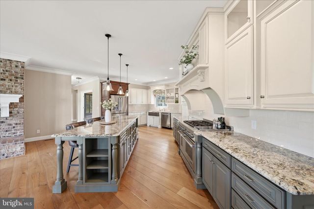 2230 JONES RD, Winchester, VA 22602