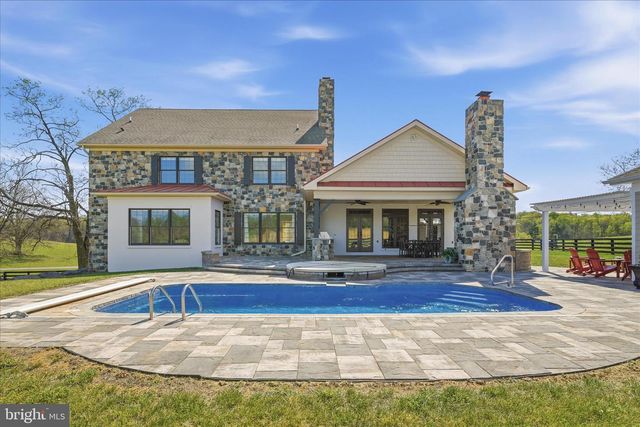 2230 JONES RD, Winchester, VA 22602