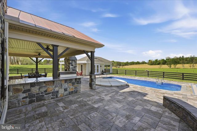 2230 JONES RD, Winchester, VA 22602