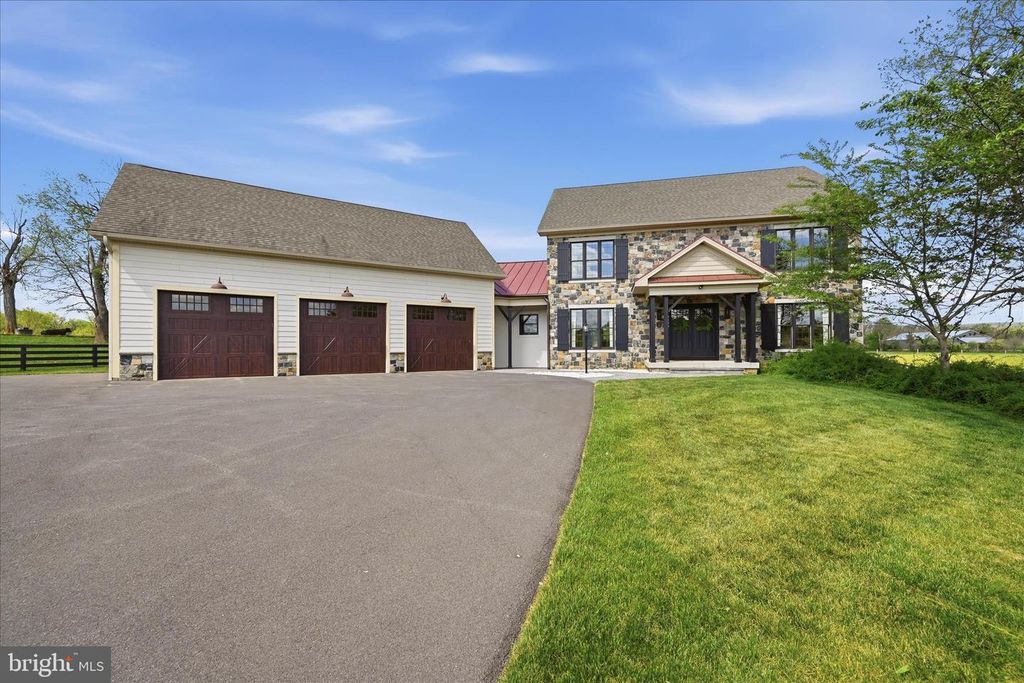2230 JONES RD, Winchester, VA 22602