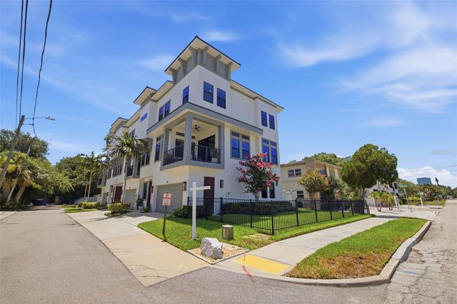 1815 5TH STREET N, St Petersburg, FL 33704