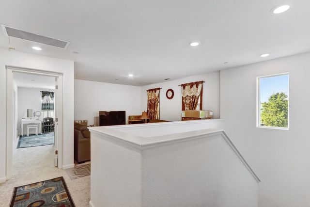 8150 Kramer Ranch Ln, Elk Grove, CA 95758