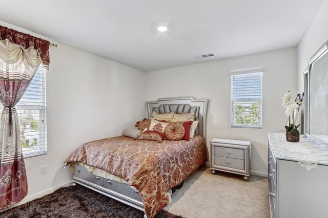 8150 Kramer Ranch Ln, Elk Grove, CA 95758