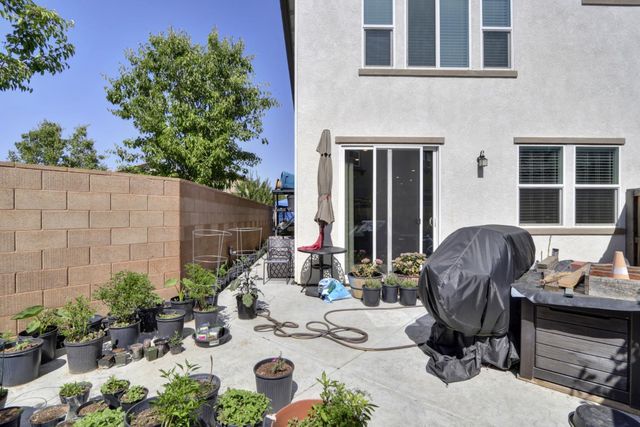 8150 Kramer Ranch Ln, Elk Grove, CA 95758