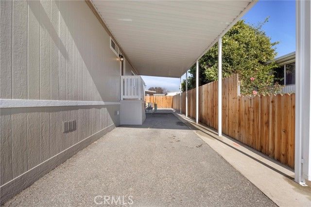 120 Cedarwood Lane, Bakersfield, CA 93308