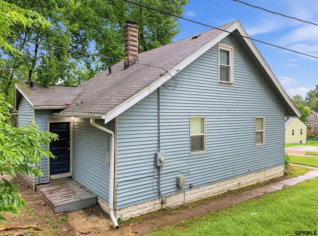 3822 Decatur Street, Omaha, NE 68111