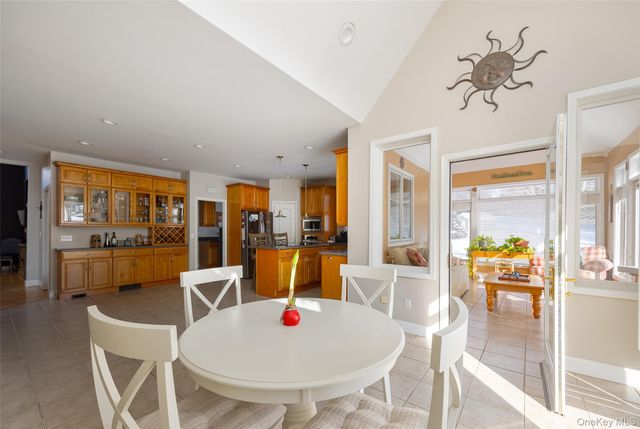 59 Wintergreen Place, Hopewell Junction, NY 12533