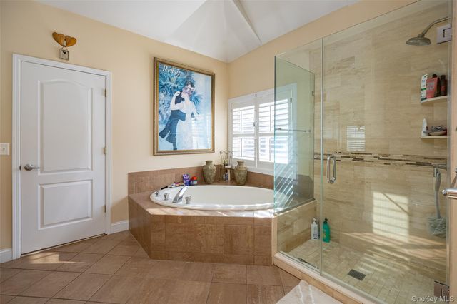 59 Wintergreen Place, Hopewell Junction, NY 12533