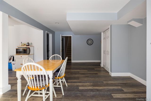 59 Wintergreen Place, Hopewell Junction, NY 12533