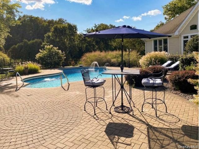 59 Wintergreen Place, Hopewell Junction, NY 12533