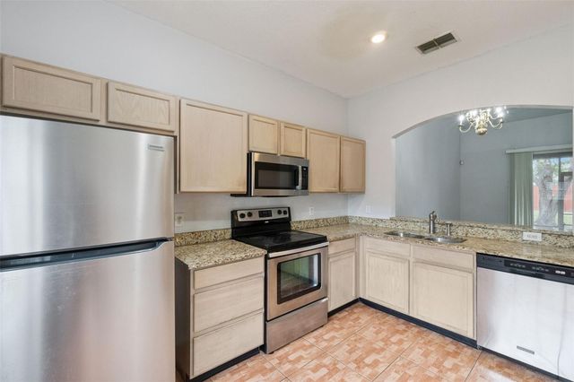 13304 SUMMERTON DRIVE, Orlando, FL 32824