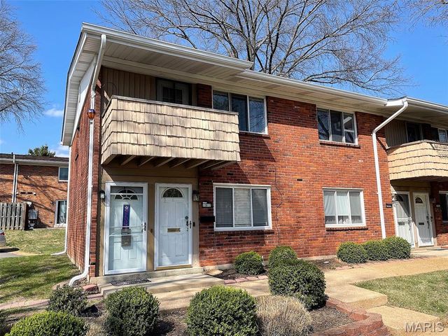 10812 Carroll Wood Way, Unincorporated, MO 63128