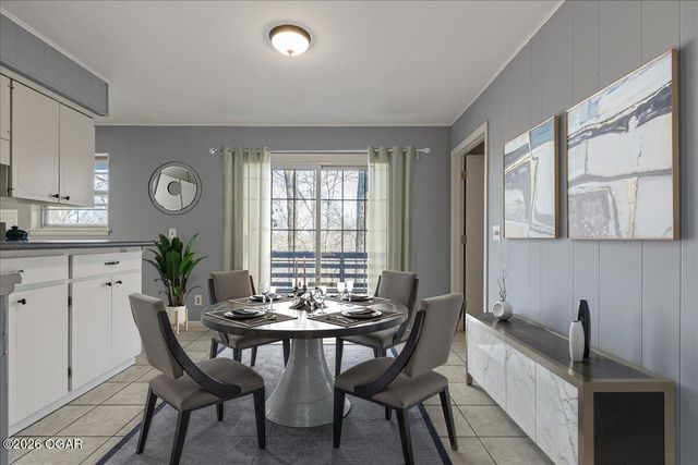 6 Finger Dr, Bella Vista, AR 72715