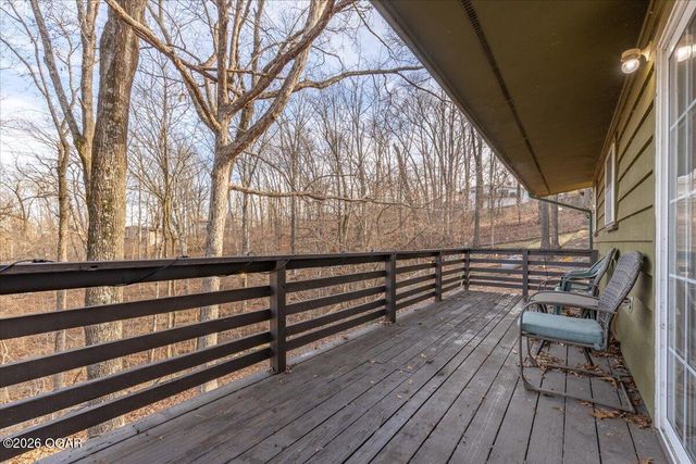 6 Finger Dr, Bella Vista, AR 72715