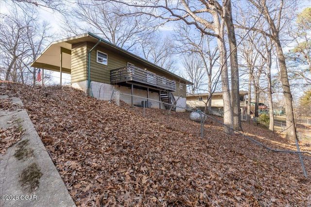 6 Finger Dr, Bella Vista, AR 72715