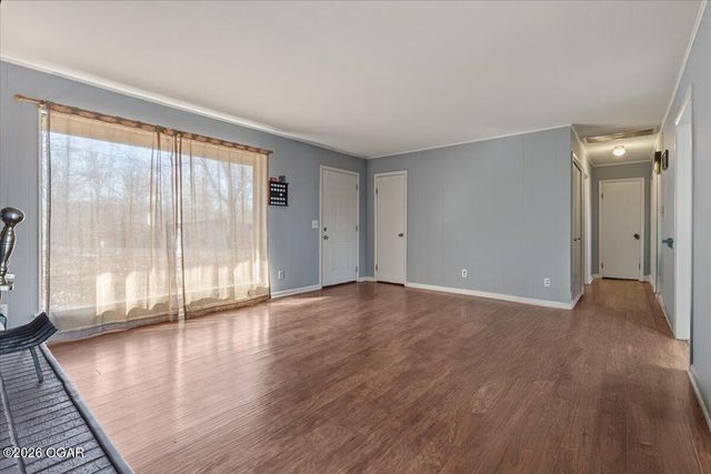 6 Finger Dr, Bella Vista, AR 72715