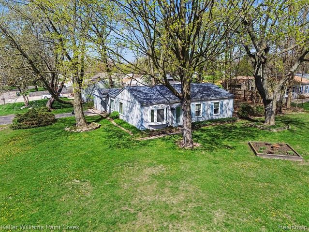 3503 Minton Road, Lake Orion, MI 48359