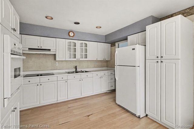 3503 Minton Road, Lake Orion, MI 48359
