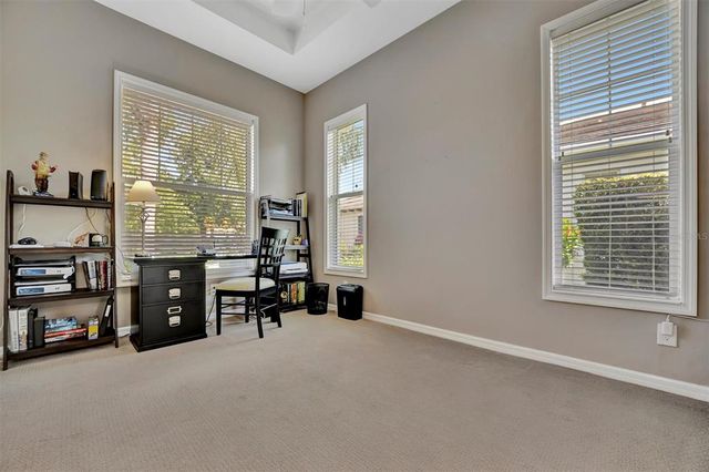5009 LAKE OVERLOOK AVENUE, Bradenton, FL 34208