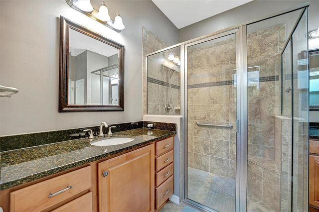 5009 LAKE OVERLOOK AVENUE, Bradenton, FL 34208