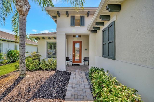 5009 LAKE OVERLOOK AVENUE, Bradenton, FL 34208