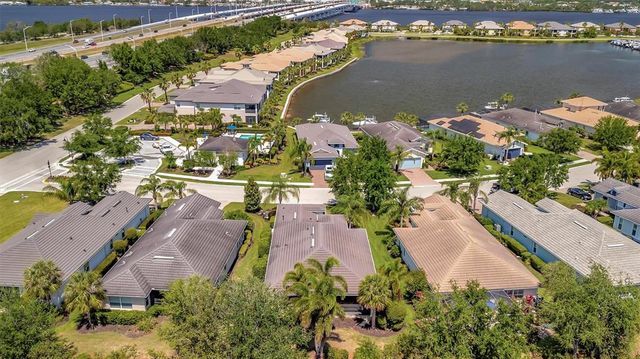 5009 LAKE OVERLOOK AVENUE, Bradenton, FL 34208