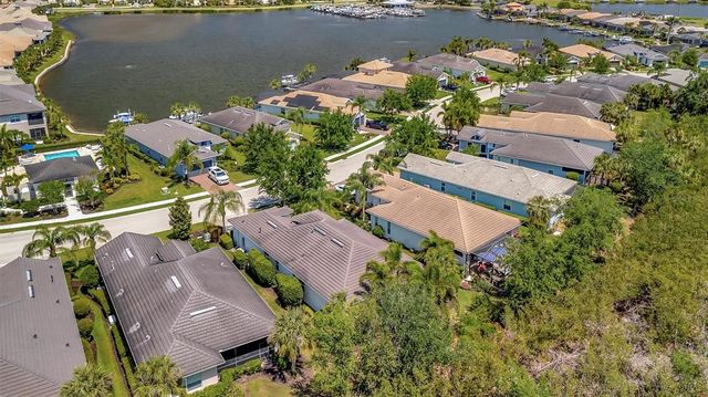 5009 LAKE OVERLOOK AVENUE, Bradenton, FL 34208