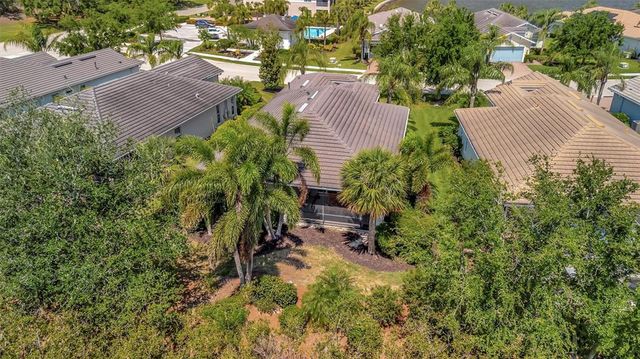 5009 LAKE OVERLOOK AVENUE, Bradenton, FL 34208