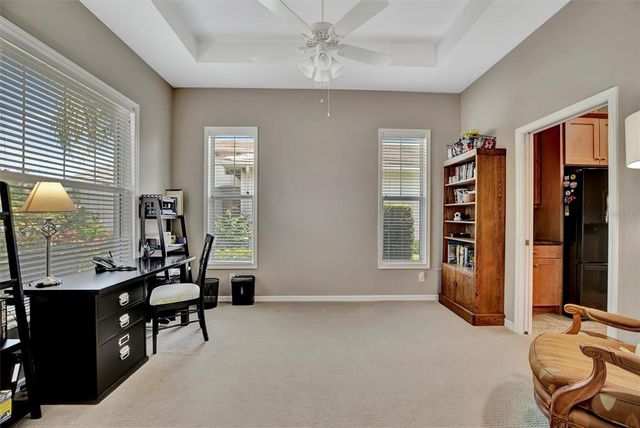 5009 LAKE OVERLOOK AVENUE, Bradenton, FL 34208
