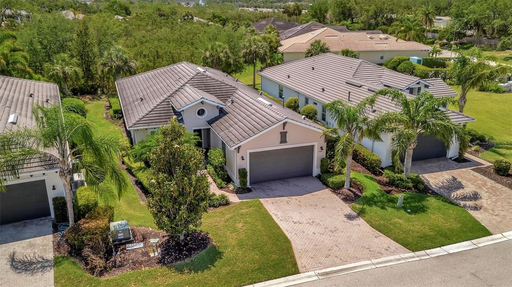 5009 LAKE OVERLOOK AVENUE, Bradenton, FL 34208