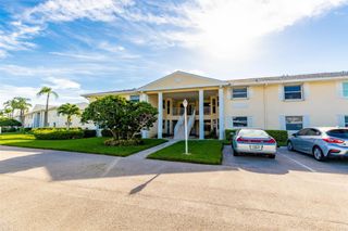 500 Grove Isle Cir 202, Vero Beach, FL 32962