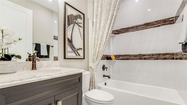 1281 TWIN FARMS COURT, Deland, FL 32724