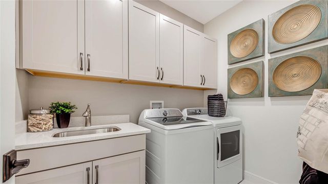 1281 TWIN FARMS COURT, Deland, FL 32724