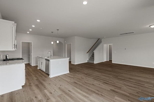 410 Ledgeway Drive, Harvest, AL 35749