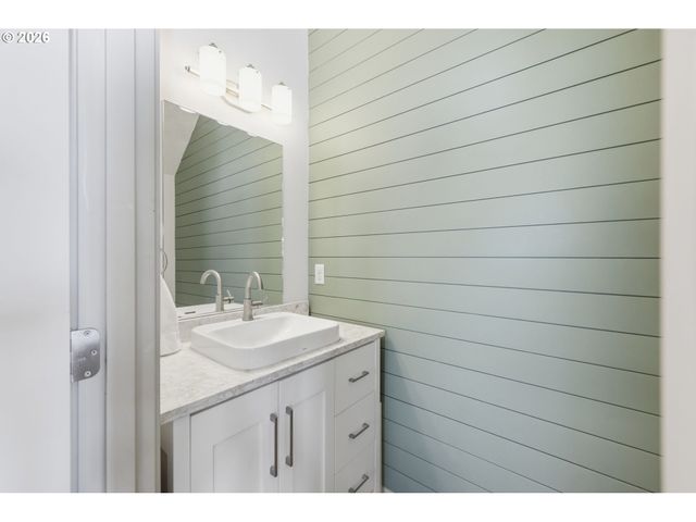 5442 PRANZ Pl, Eugene, OR 97402