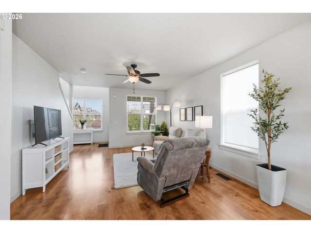 5442 PRANZ Pl, Eugene, OR 97402